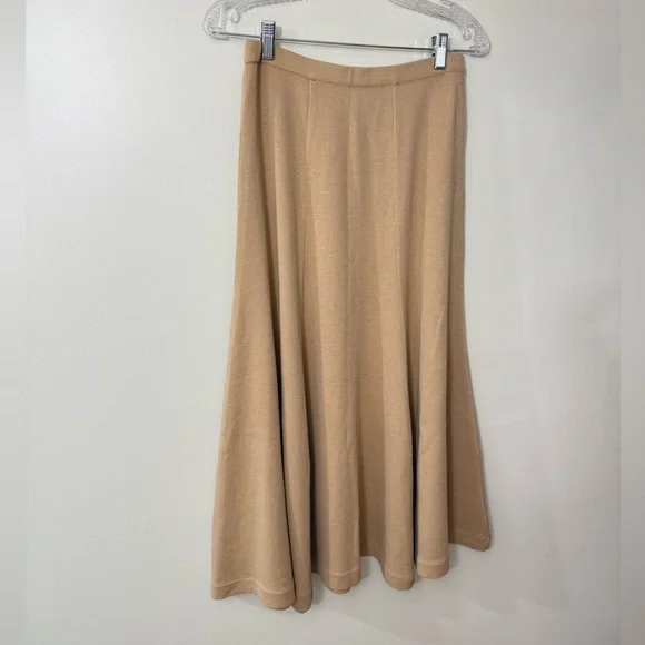 SELINA CANADA TAN 100% WOOL KNIT FLARED SKIRT ELASTIC WAIST - Picture 9 of 11